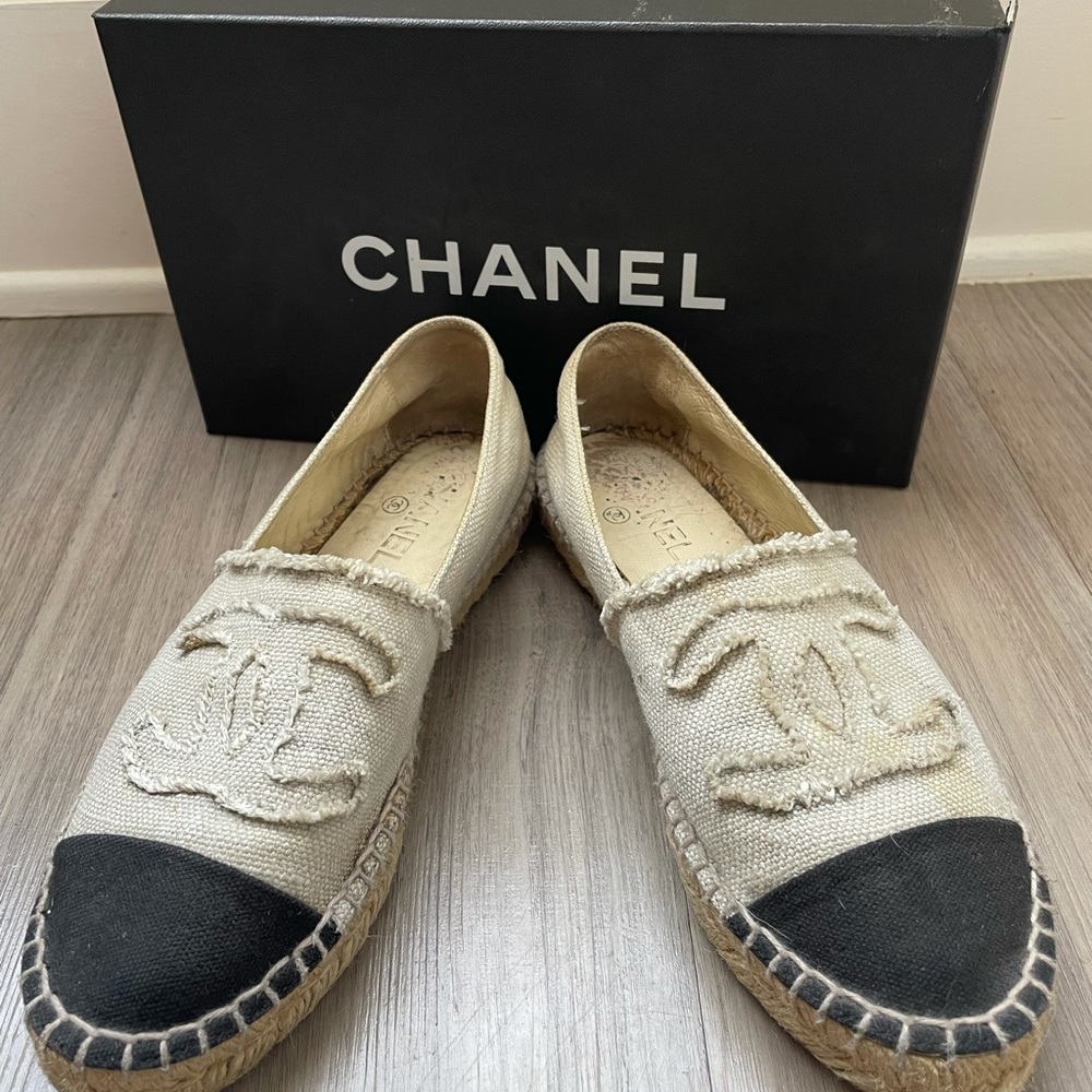 CHANEL USED Espadrilles size 38 beige